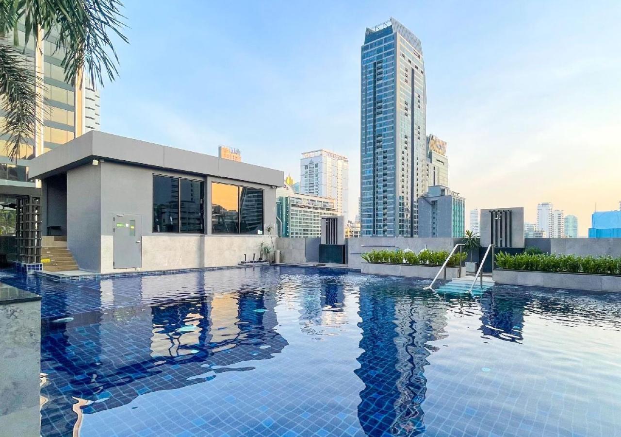 Eleven Hotel Bangkok Sukhumvit 11 - SHA Extra Plus Exteriör bild